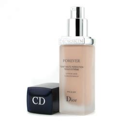 Отзыв о нашумевшем DIOR тональном креме Diorskin Forever .